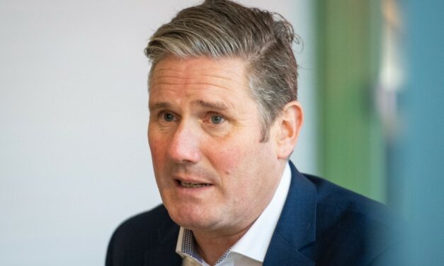 Starmer To “Enshrine Skiving From Work In Law”