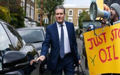 Keir Starmer Says Donations From Just Stop Oil Aren’t A Conflict of Interest As He Dyes His Hair Pink And Glues Himself To A Road In Westminster