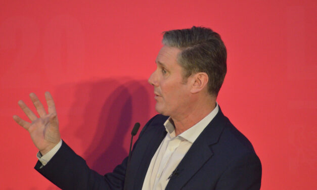 Starmer Vows Labour Will Be The Party Of The Poor, But Also Of The Rich