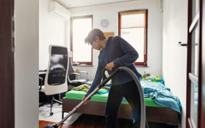 After Watching Jordan Peterson Online, Young Man Is Radicalised Into Cleaning His Room. Liberal Parents Devastated.