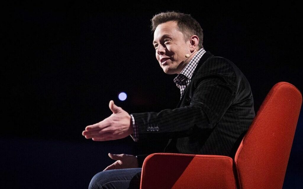 Elon Musk Accused Of ‘Abusing Neuralink’ As Millions Subscribe To Twitter Blue Against Their Will