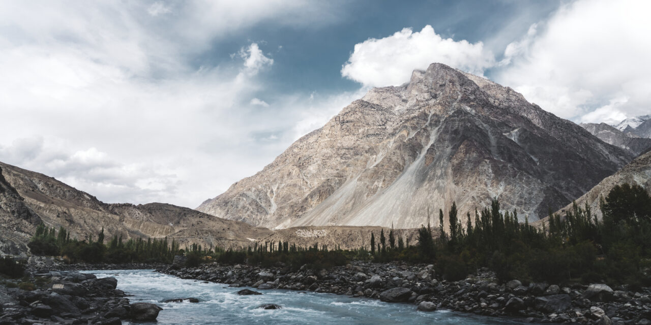 Liberals Aim for Peak Pronoun Progress: Himalayas Set to Become They/Themalayas