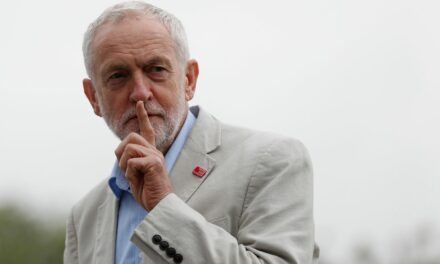 Jeremy Corbyn Says Hamas Are a Terror Group But Has Fingers Crossed Behind Back