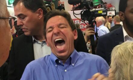 Ron DeSantis Insists He’s Not Bitter About His Campaign, Before Laughing Hysterically for Slightly Too Long