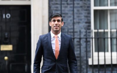 Rishi Sunak No Longer Bothering to Change Lightbulbs at 10 Downing Street