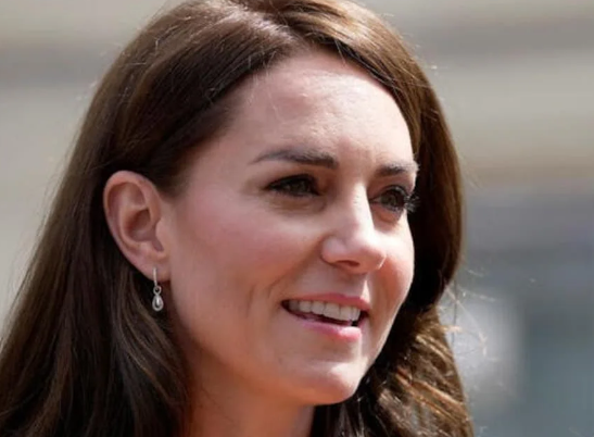 “Give Kate a Break!” Cries Newspaper That’s Published 85 Articles About Princess This Week
